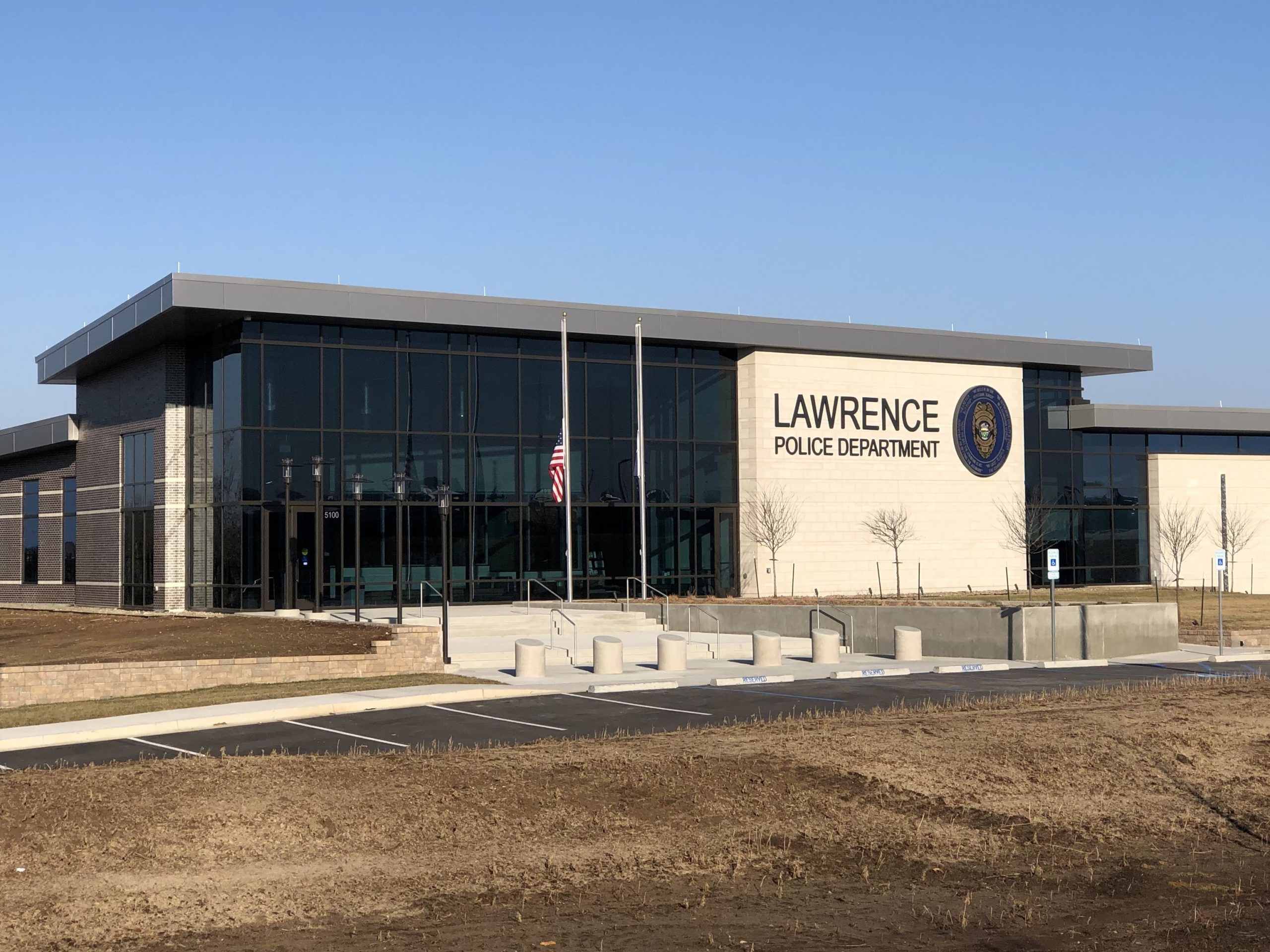 Lawrence Police Department Kansas - y5m29t8
